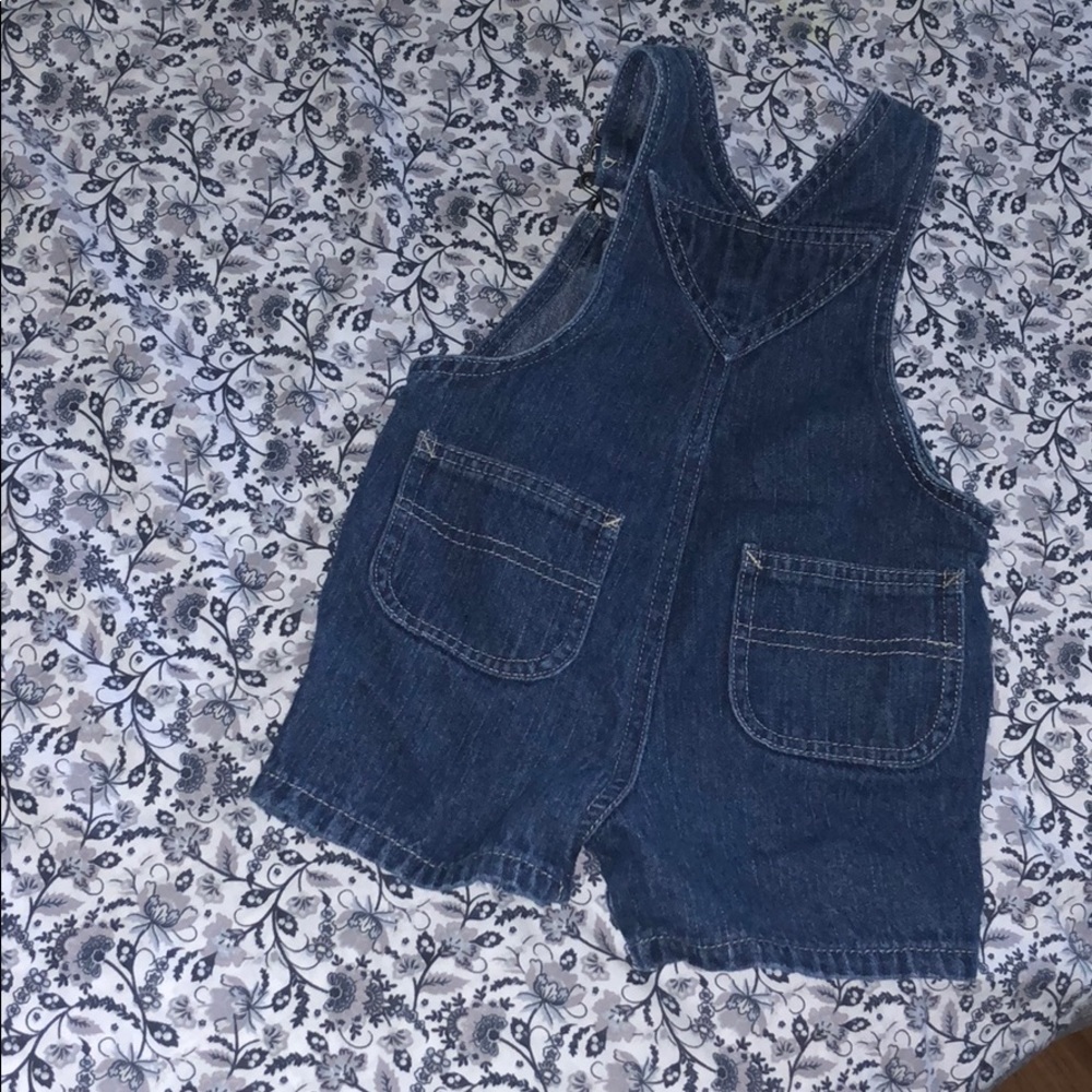Overall - Picture 2 of 2